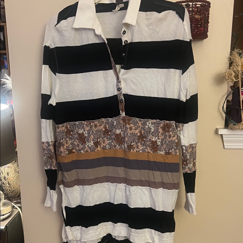 Free People Striped Long Sleeve Tshirt collared Shirt dress w Floral Accent XS